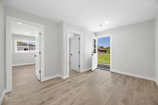 620 N 5th St, Coal City, IL 60416 - Photo 15