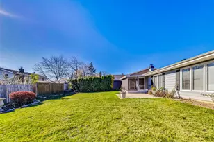 1145 Nottingham Ln, Hoffman Estates, IL 60169 - Photo 41
