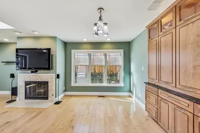 1145 Nottingham Lane, Hoffman Estates, IL 60169 - Photo 9