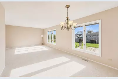 1145 Nottingham Lane, Hoffman Estates, IL 60169 - Photo 17