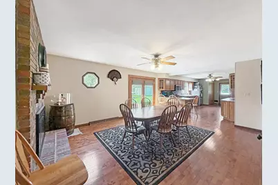 2711 Royal Oaks Drive, Freeport, IL 61032 - Photo 13