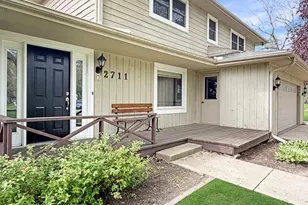 2711 Royal Oaks Dr, Freeport, IL 61032 - Photo 3