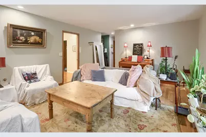 9308 Karlov Avenue, Skokie, IL 60076 - Photo 9