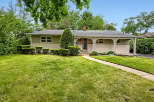 9308 Karlov Ave, Skokie, IL 60076 - Photo 1