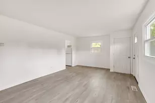 36855 N Elizabeth Dr, Lake Villa, IL 60046 - Photo 5