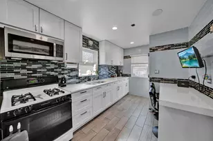 3615 W 70th Pl, Chicago, IL 60629 - Photo 9