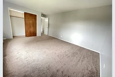 535 Brookside Drive #E, Westmont, IL 60559 - Photo 13
