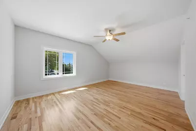 8011 S Oconto Avenue, Bridgeview, IL 60455 - Photo 31