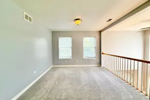 930 Case St, Naperville, IL 60563 - Photo 15
