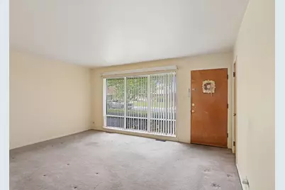 7025 Saratoga Drive, Bridgeview, IL 60455 - Photo 3
