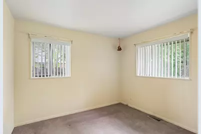 7025 Saratoga Drive, Bridgeview, IL 60455 - Photo 11