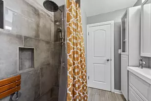 6139 W Gunnison St, Chicago, IL 60630 - Photo 19