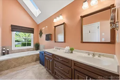1431 Terrance Drive, Naperville, IL 60565 - Photo 11