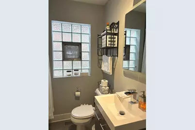 3132 N Lowell Avenue, Chicago, IL 60641 - Photo 9