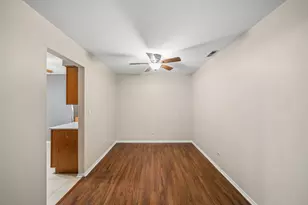 1863 Portsmouth Dr, Lisle, IL 60532 - Photo 11