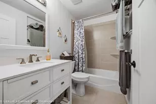 8248 Middlebury Ave, Woodridge, IL 60517 - Photo 21