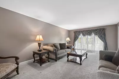 6731 Estate Lane, Long Grove, IL 60060 - Photo 11