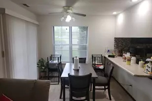 1744 Eastwood Ct, Schaumburg, IL 60195 - Photo 7