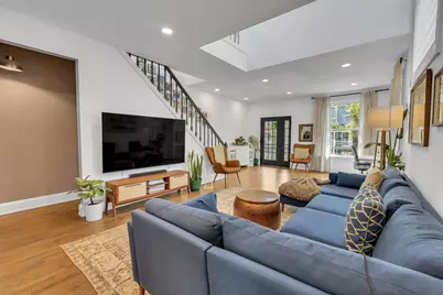 4701 S Woodlawn Avenue #B, Chicago, IL 60615 - Photo 5