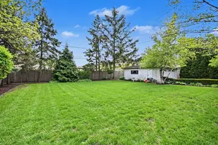 6433 W 82nd St, Burbank, IL 60459 - Photo 25