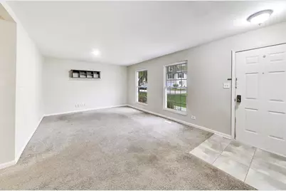 64 Bright Oaks Circle, Cary, IL 60013 - Photo 5