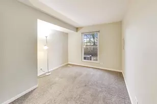 64 Bright Oaks Cir, Cary, IL 60013 - Photo 11