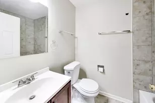64 Bright Oaks Cir, Cary, IL 60013 - Photo 13