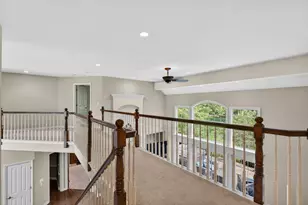 40W310 Waterford Ln, Saint Charles, IL 60175 - Photo 21
