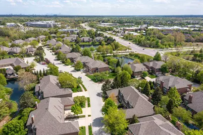 2148 Royal Ridge Drive, Northbrook, IL 60062 - Photo 37