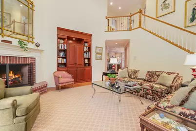 2148 Royal Ridge Drive, Northbrook, IL 60062 - Photo 7