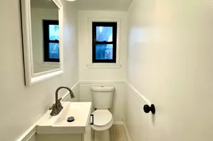 18W158 16th St, Villa Park, IL 60181 - Photo 9