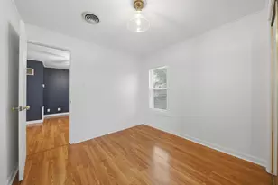 905 S 5th St, Dekalb, IL 60115 - Photo 15