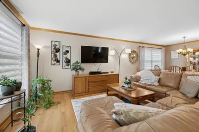 569 Rose Lane, Bartlett, IL 60103 - Photo 5