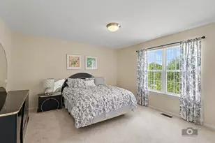 483 Elm Ridge Rd, Carpentersville, IL 60110 - Photo 15
