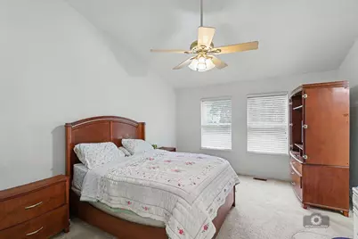 483 Elm Ridge Road, Carpentersville, IL 60110 - Photo 19
