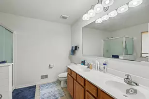 483 Elm Ridge Rd, Carpentersville, IL 60110 - Photo 21