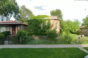 9217 S Perry Ave, Chicago, IL 60628 - Photo 1