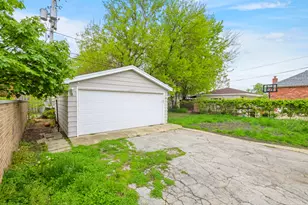 9517 S Merrimac Ave, Oak Lawn, IL 60453 - Photo 15