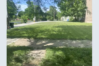740 W 61st Place, Chicago, IL 60621 - Photo 1