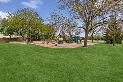 2213 Nichols Road #B, Arlington Heights, IL 60004 - Photo 21
