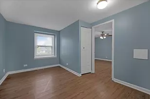 718 Newton Ct, Schaumburg, IL 60193 - Photo 19