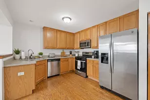 3309 Cool Springs Ct, Naperville, IL 60564 - Photo 3