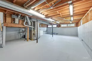 691 Westmere Rd, Des Plaines, IL 60016 - Photo 15