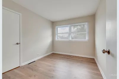 691 Westmere Road, Des Plaines, IL 60016 - Photo 21
