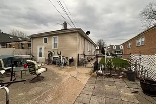 2340 Krueger St, Blue Island, IL 60406 - Photo 13