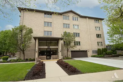 9510 S Kolmar Avenue #407, Oak Lawn, IL 60453 - Photo 1