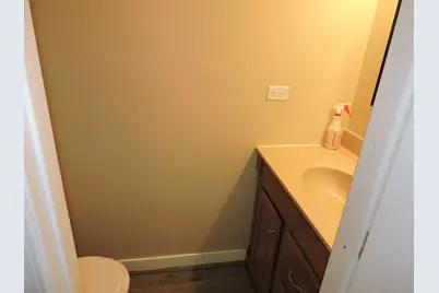 1334 Gloucester Circle, Carol Stream, IL 60188 - Photo 9