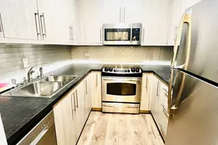 5721 W 103rd St, Oak Lawn, IL 60453 - Photo 3