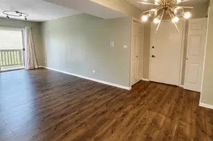 5721 W 103rd St, Oak Lawn, IL 60453 - Photo 7