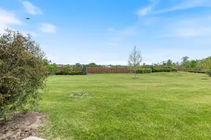 2001 Stuttle Rd, Batavia, IL 60510 - Photo 9